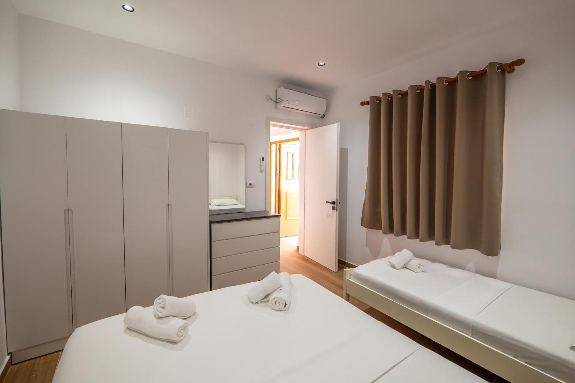 Abedini Apartment *
